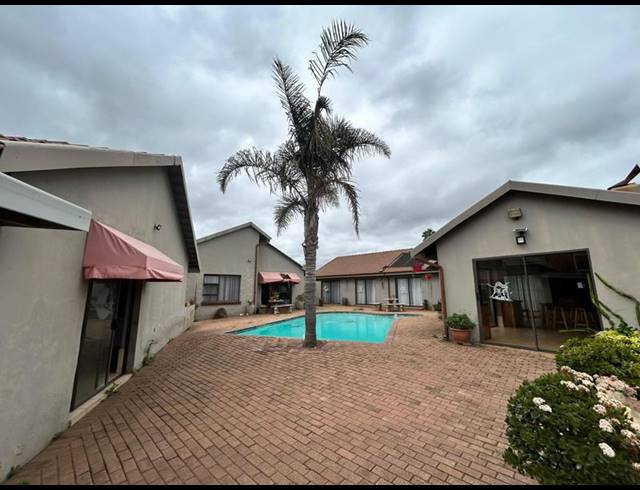 BUSINESS FOR SALE IN SELCOURT